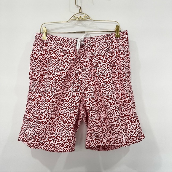 Trunks Surf & Swim shorts Trunks Size Large Red Asymmetrical Print Mesh Lined - Picture 1 of 11